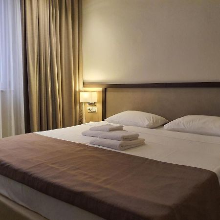 Hotel Bono Budva Eksteriør billede